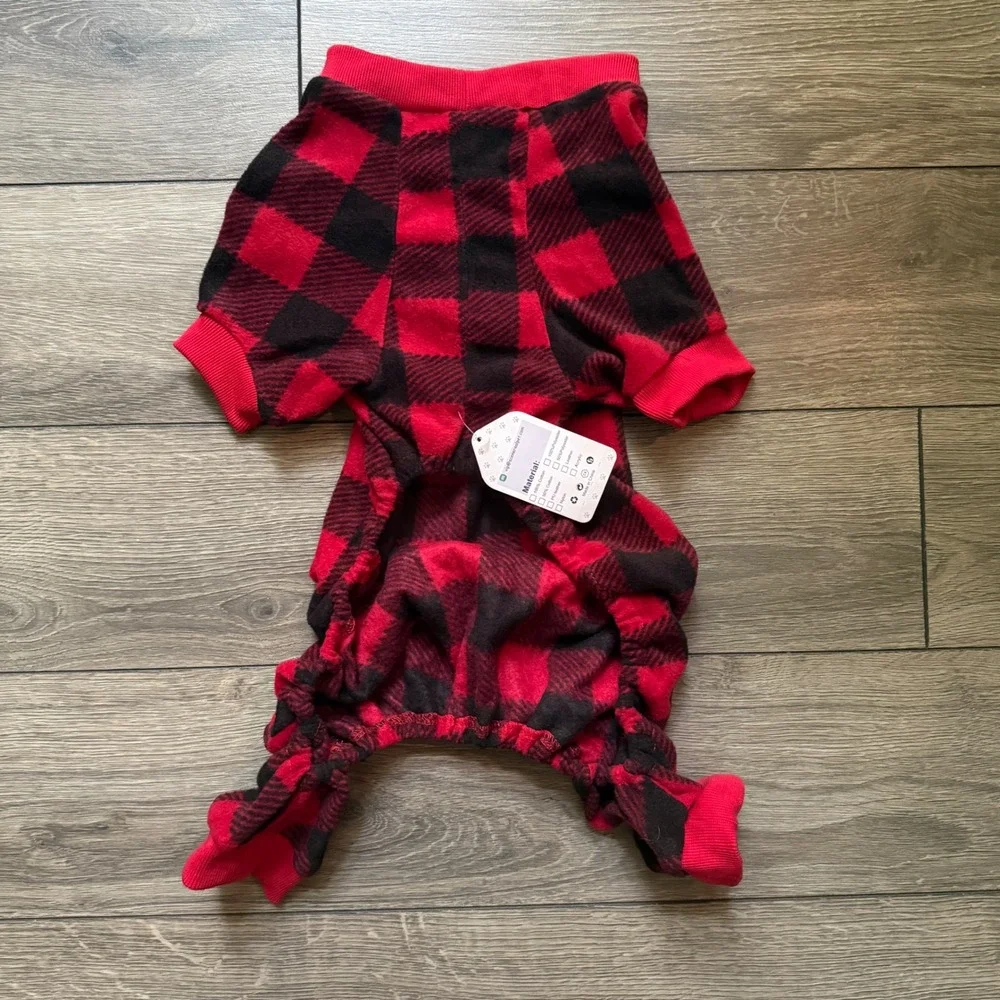 New defect Scenereal Buffalo Plaid Dog Pajamas Red Black Fleece Large Holiday